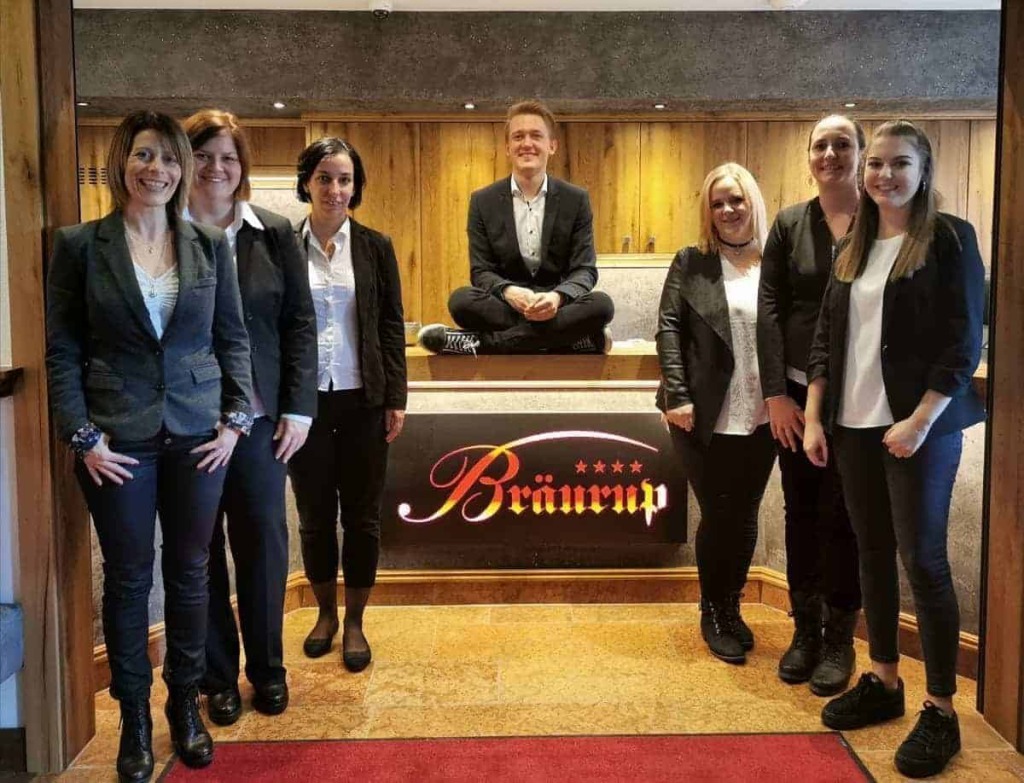 Hotel Bräurup in Mittersill - Wir stellen unser Rezeptionsteam vor
